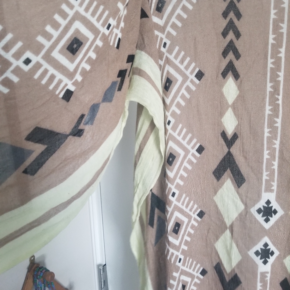 Anthro boho kimono wrap - Picture 6 of 6